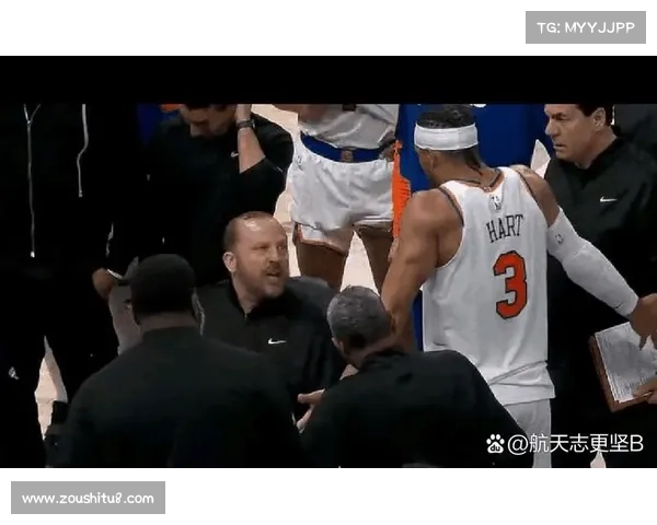 尼克斯哈特带伤出战引发争议 医疗团队决策遭广泛质疑 尼克斯哈特带伤出战引发争议 医疗团队决策遭广泛质疑
