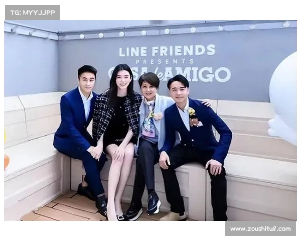 奚梦瑶与婆婆热舞互动超亲密,豪门婆媳关系典范引热议 奚梦瑶与婆婆热舞互动超亲密,豪门婆媳关系典范引热议